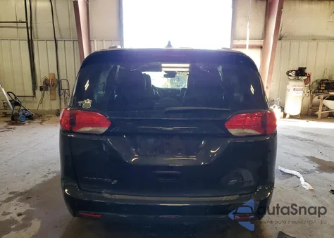 2020 Chrysler Pacifica Hybrid Limited from USA, damaged, VIN 2C4RC1N72LR235908